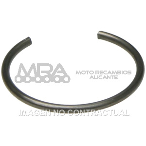 CLIPS PARA BULÓN PISTON D.74 LEONARDO 250, MAJESTY